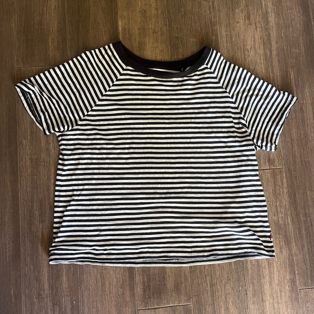 Levi's Black and White Striped Short Sleeve Tee